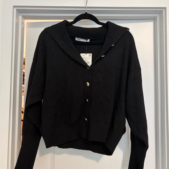 Zara Sweaters - NWT Zara Black Button-Front Sweater with Oversized Collar